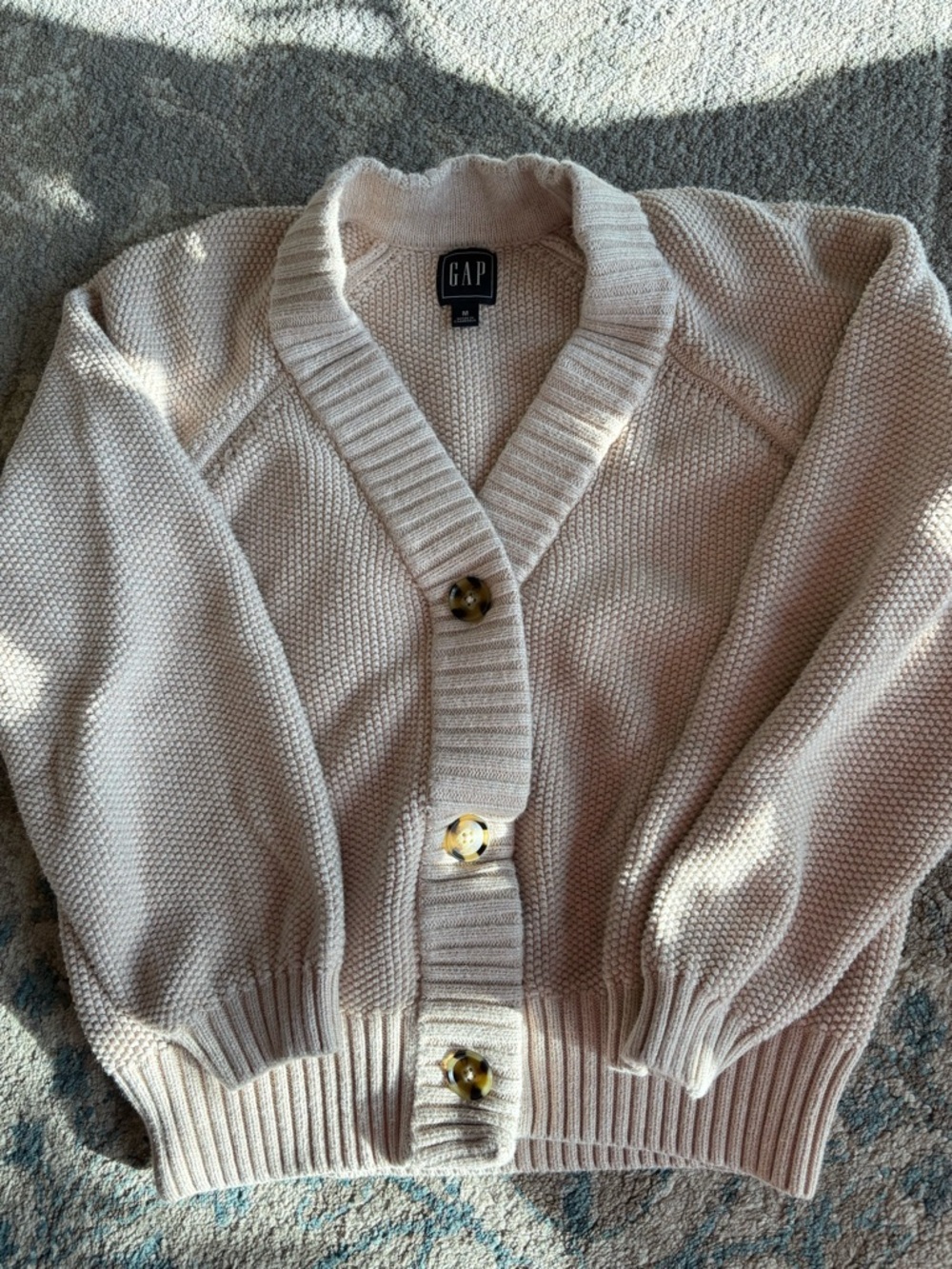 GAP Women's Beige Chunky Shawl Collar Button Cardigan